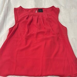 Women's Red Sleeveless Top